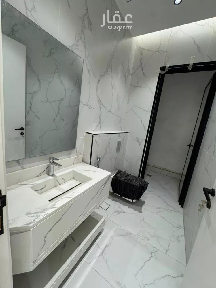 Floor for Sale in Riyadh Ash Shifa