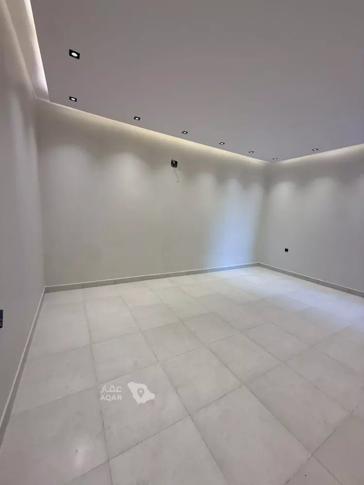 Floor for Sale in Riyadh Badr صورة 3