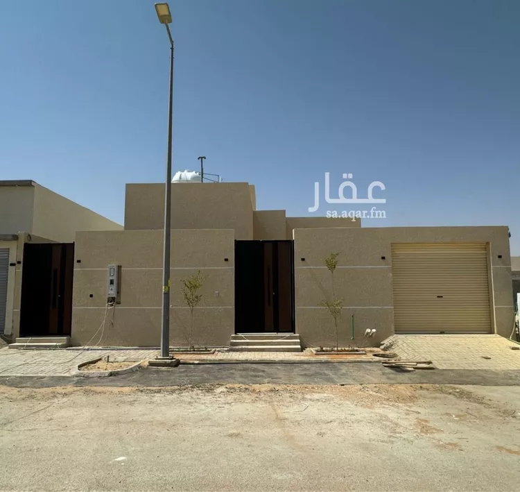 دور للبيع في شارع عبد الله بن الزبير بن العوام, حي الهدا, مدينة الخرج, منطقة الرياض