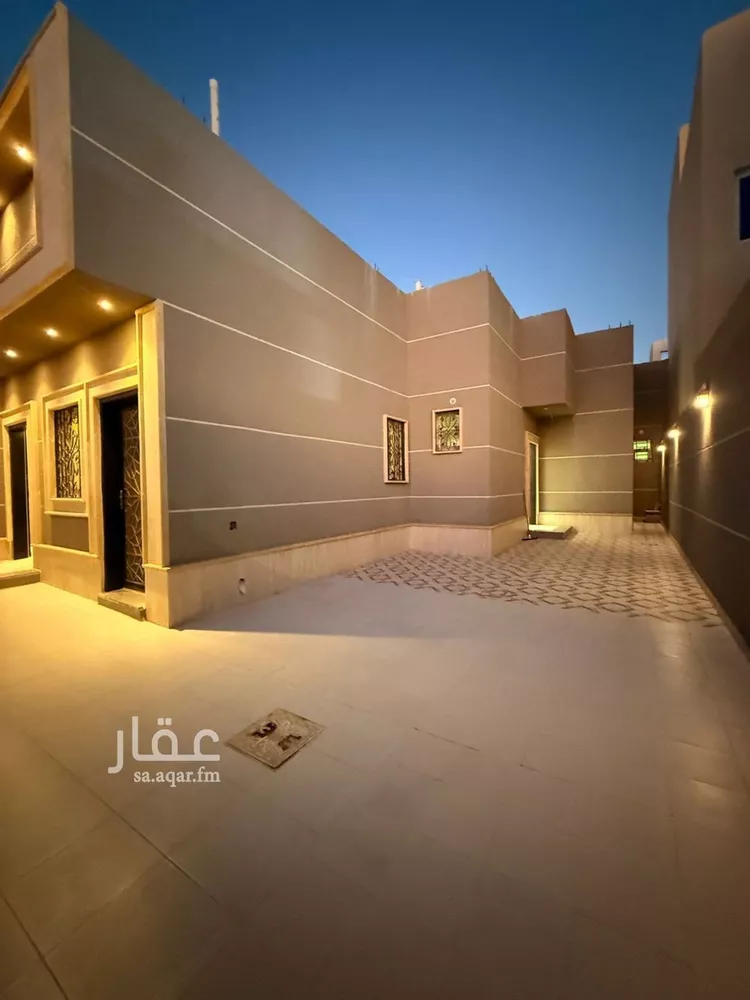 فيلا للبيع في شارع قيس بن خفاف, حي الجامعة, مدينة الخرج, منطقة الرياض صورة 2