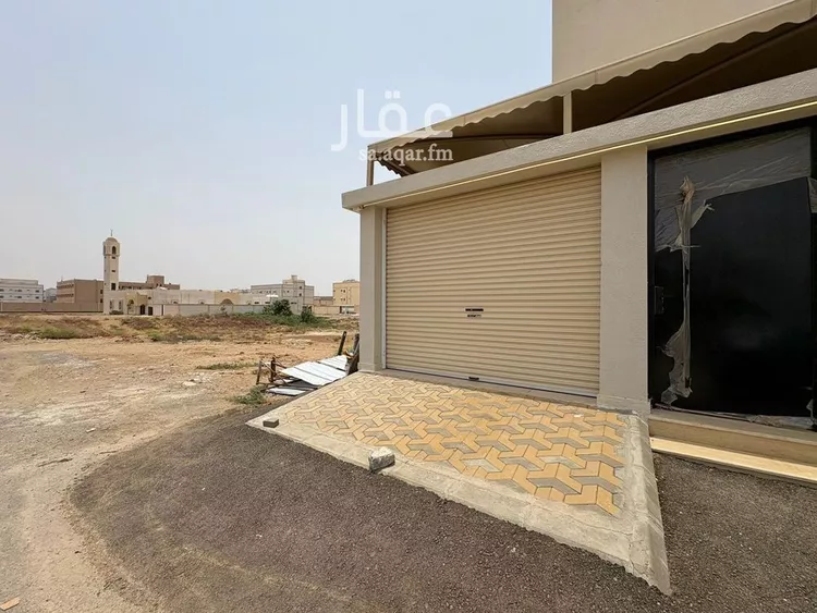 شقة للبيع في شارع ياسر بن عامر بن مالك, حي النزهة, مدينة صامطه, منطقة جازان صورة 4