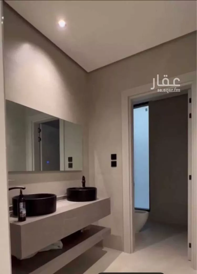 فيلا للبيع في شارع سلمى بنت زيد, حي الأمانة, مدينة الدمام, المنطقة الشرقية صورة 2