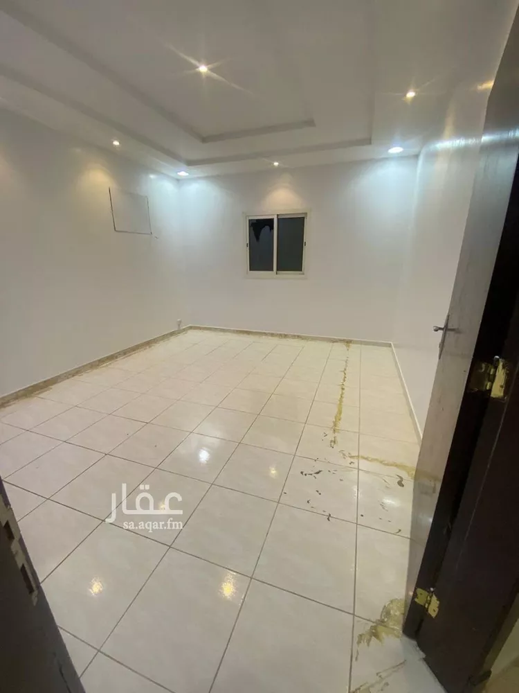 دور للبيع في شارع فهد بن معمر, حي طويق, مدينة الرياض, منطقة الرياض صورة 2