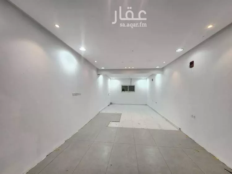 مكتب تجاري للإيجار في شارع طريق عمر بن عبدالعزيز, حي الفيصلية, مدينة الخرج, منطقة الرياض صورة 2