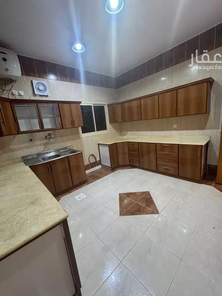 شقة للإيجار في شارع مشاش الجرود ، حي الصفا ، ابها ، منطقة عسير صورة 4