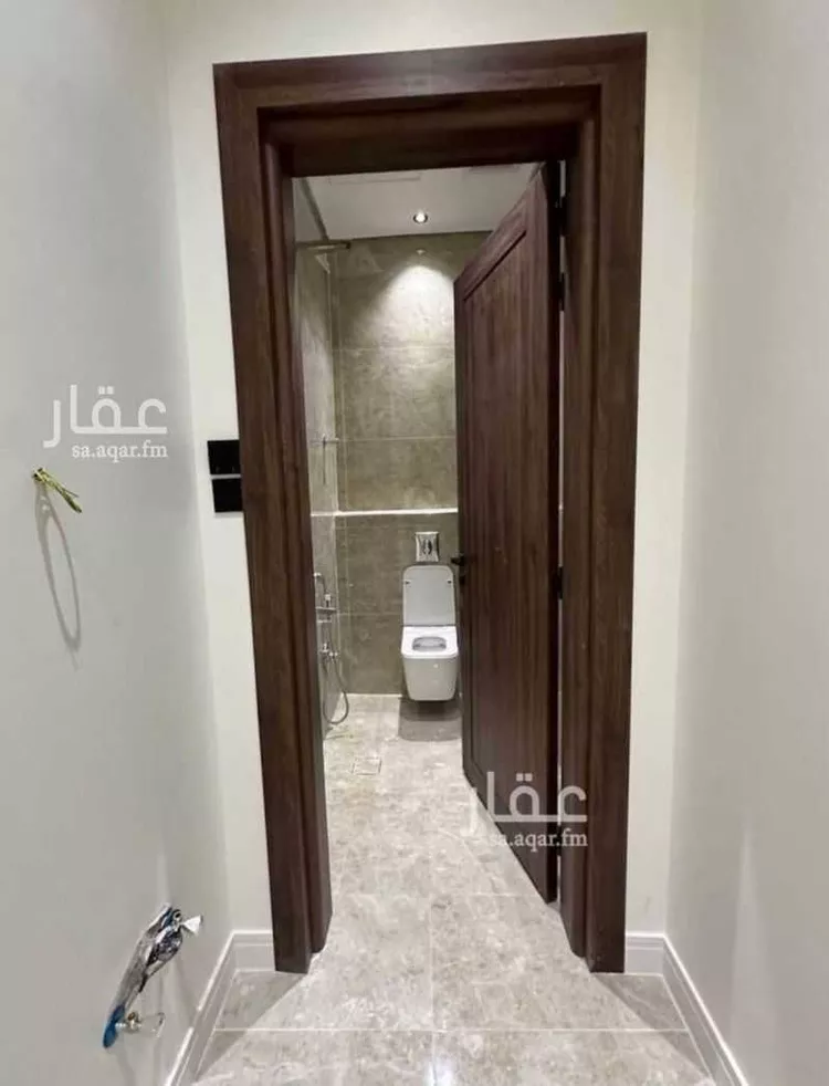 فيلا للبيع في شارع عبدالواحد اللغوى ، حي المهدية ، الرياض ، منطقة الرياض صورة 2