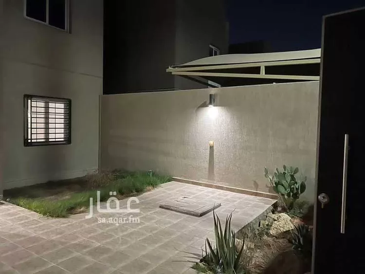 فيلا للإيجار في شارع خالد بن لؤي ، حي مطار الملك خالد الدولي ، الرياض ، منطقة الرياض