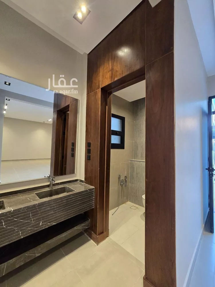 Floor for Sale in Riyadh Al Yarmouk صورة 4