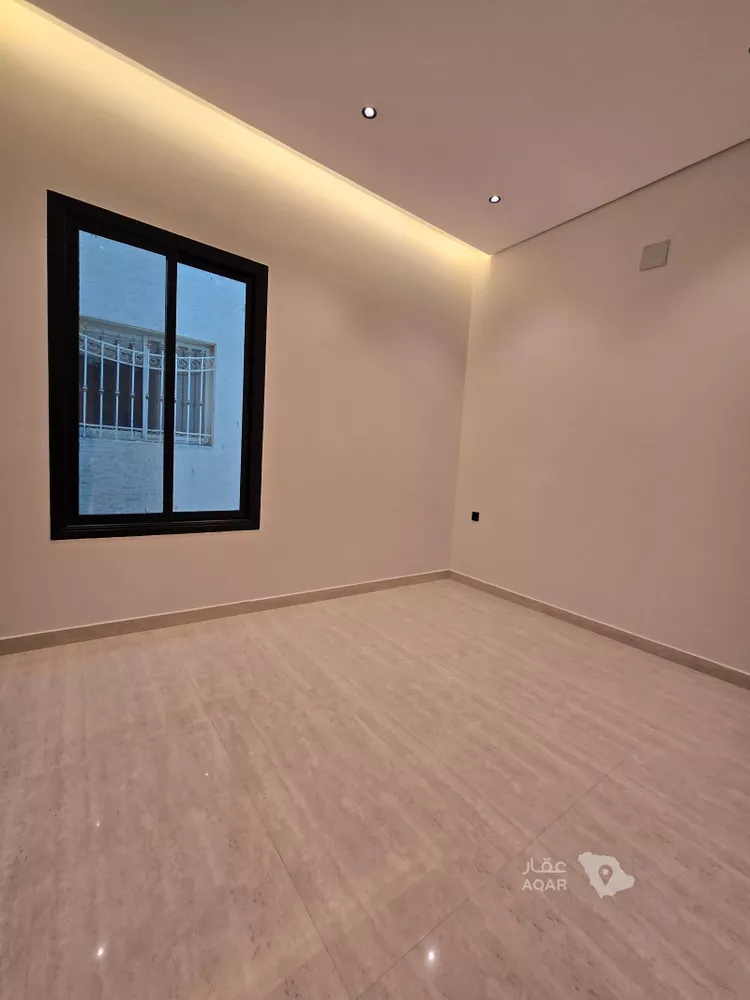 Villa for Sale in Riyadh Al Qadisiyah 15