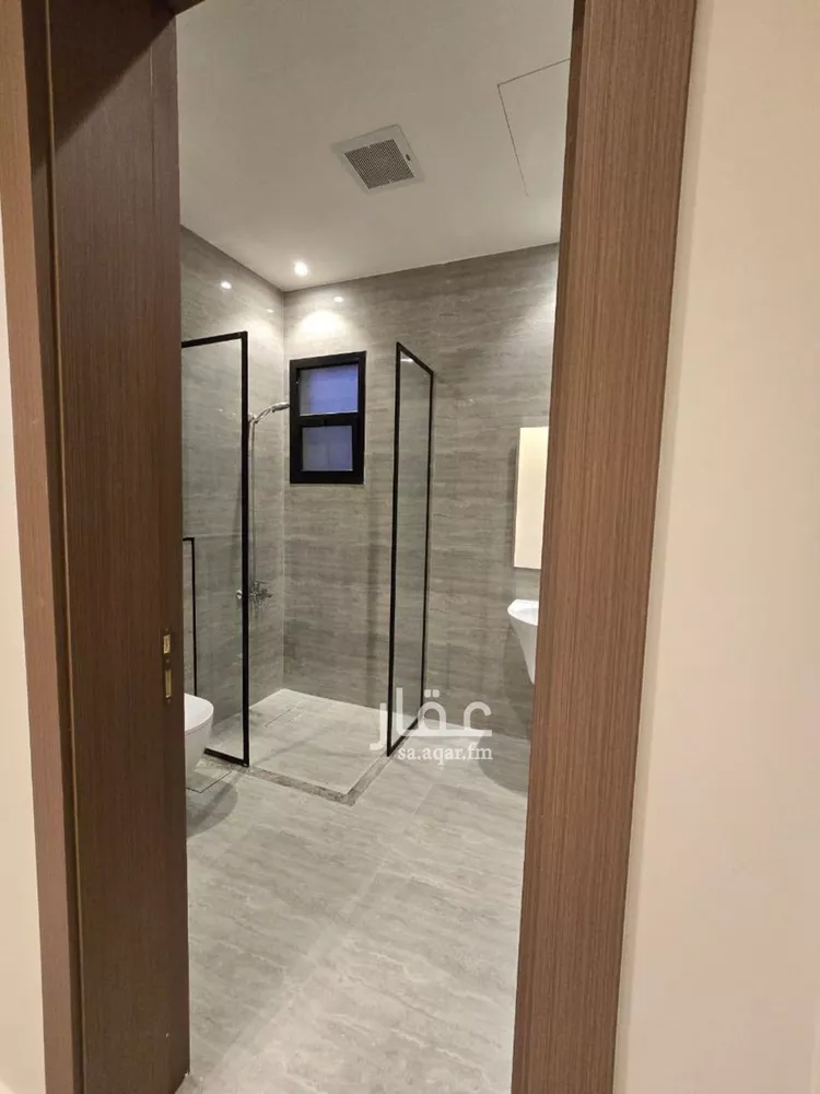 دور للبيع في شارع منصور الطبري, حي الرمال, مدينة الرياض, منطقة الرياض صورة 4