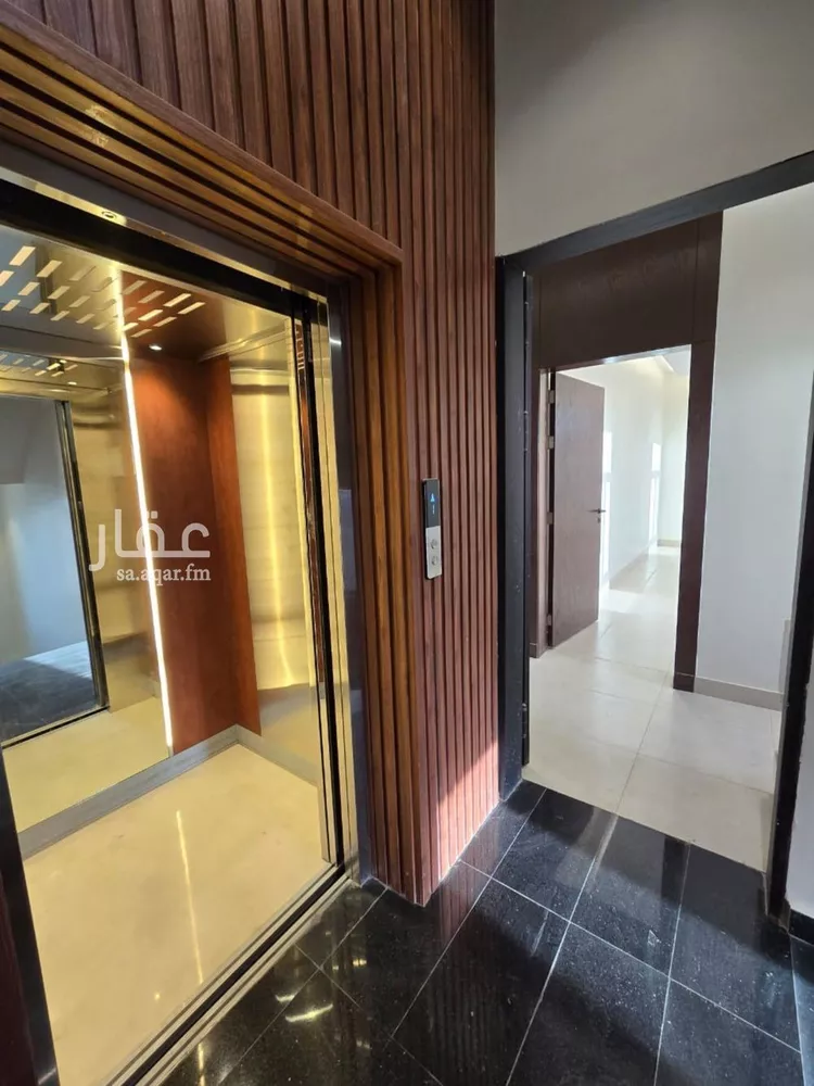 Floor for Sale in Riyadh Al Munsiyah