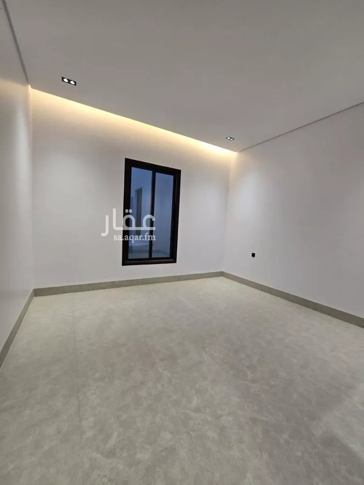 دور للبيع في شارع أوس بن المنذر الأنصاري, حي الرمال, مدينة الرياض, منطقة الرياض صورة 3
