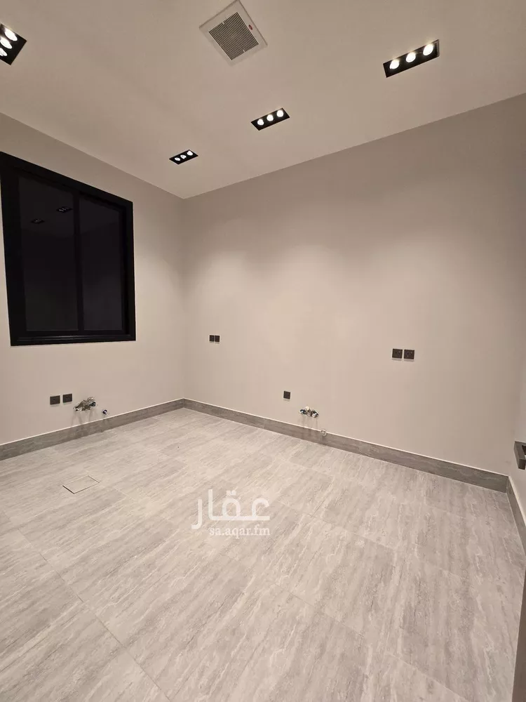 دور للبيع في شارع عبدالرحمن بن داود, حي الرمال, مدينة الرياض, منطقة الرياض صورة 4