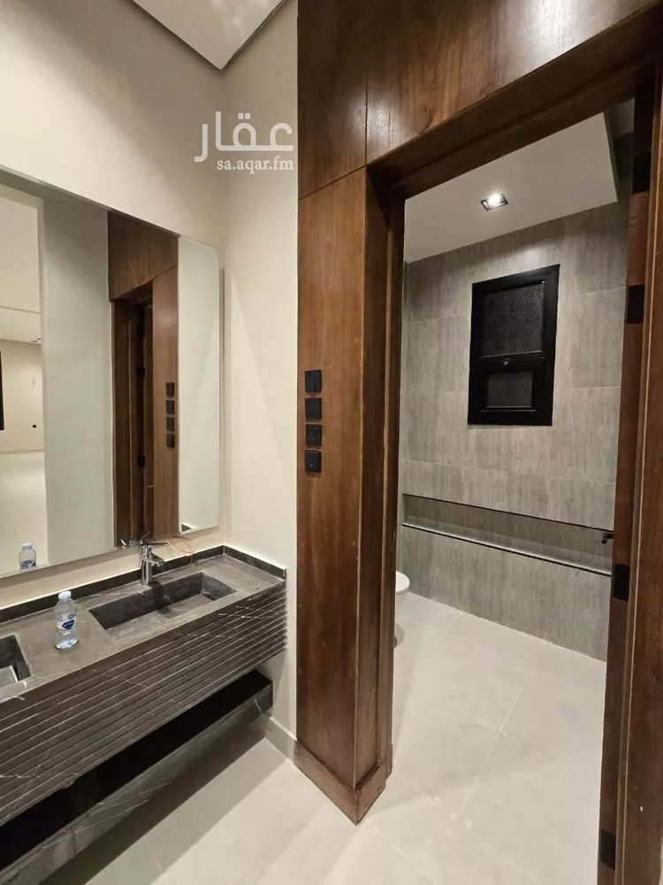 Floor for Sale in Riyadh Al Yarmouk ุตูุฑุฉ 3