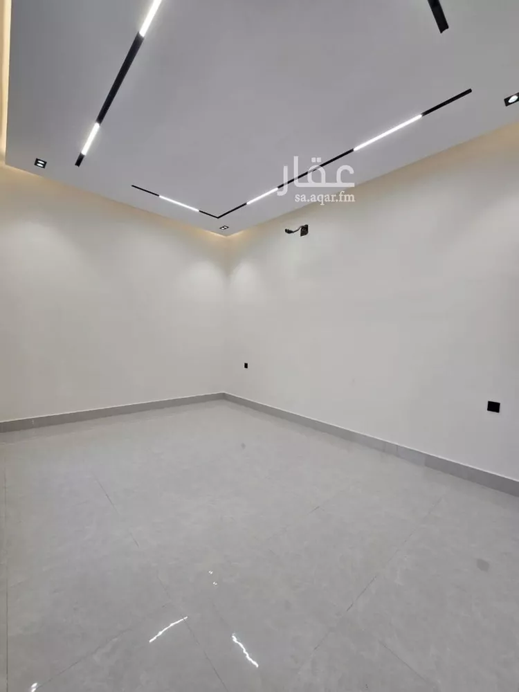 دور للبيع في شارع المجيمز, حي المعيزيلة, مدينة الرياض, منطقة الرياض صورة 2