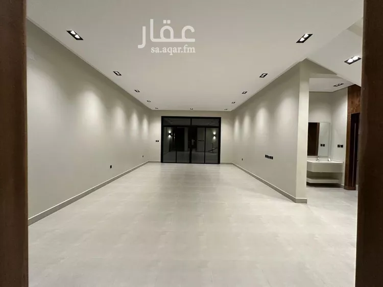 فيلا للبيع في شارع رقم 379, حي المونسية, مدينة الرياض, منطقة الرياض 14