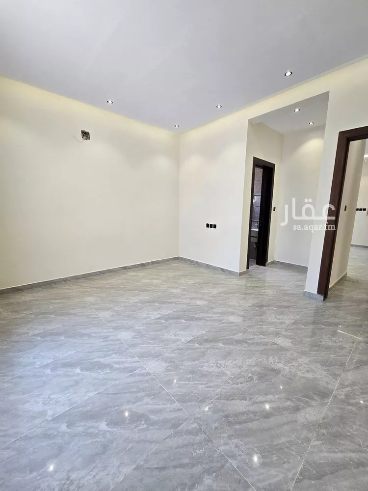 دور للبيع في شارع الوليد بن خالد, حي البيان, مدينة الرياض, منطقة الرياض صورة 2