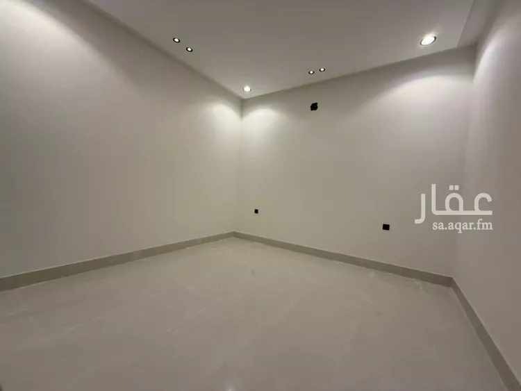 دور للبيع في شارع الرعد, حي الرمال, مدينة الرياض, منطقة الرياض صورة 3