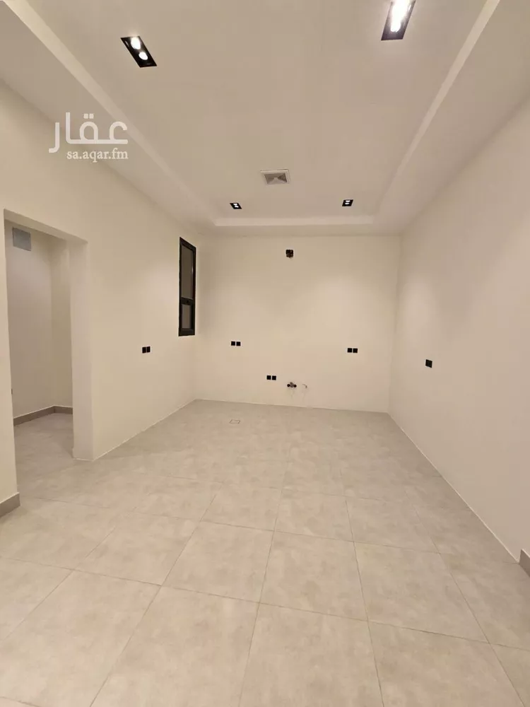 دور للبيع في شارع رقم 433, حي المونسية, مدينة الرياض, منطقة الرياض صورة 3