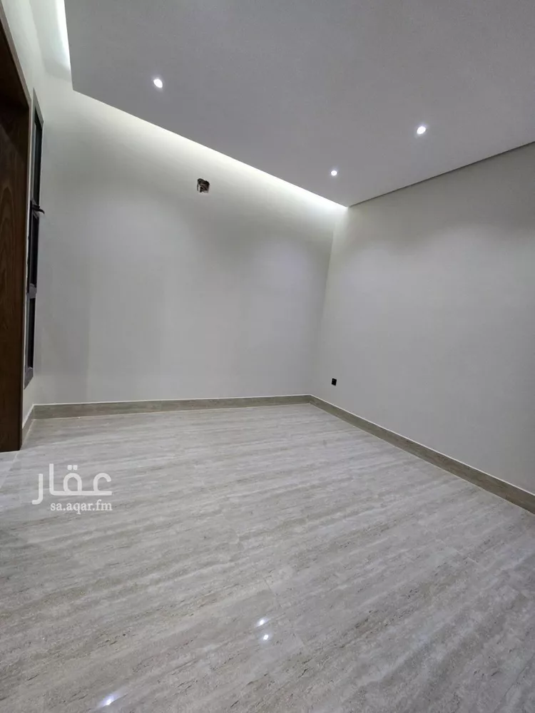 دور للبيع في شارع أسلم بن عبدالعزيز, حي الرمال, مدينة الرياض, منطقة الرياض صورة 5