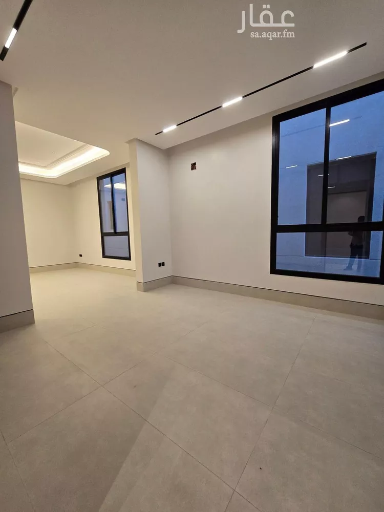 دور للبيع في شارع شعبة بن الحجاج, حي الرمال, مدينة الرياض, منطقة الرياض صورة 4