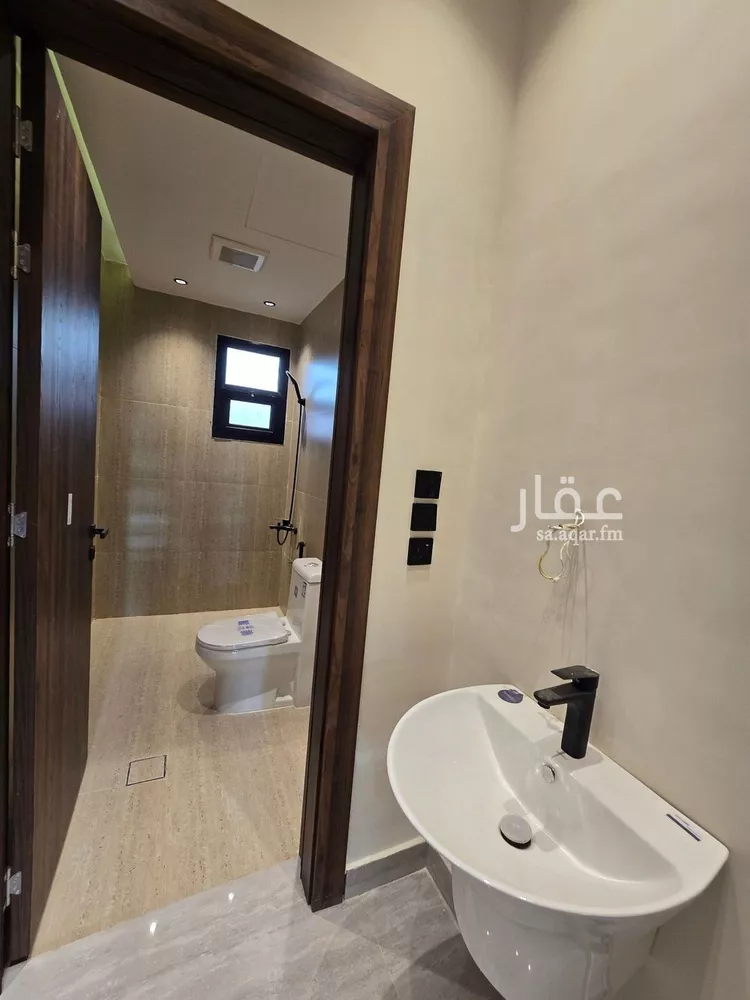 دور للبيع في شارع أوس بن المنذر الأنصاري, حي المرجان, مدينة الرياض, منطقة الرياض صورة 5