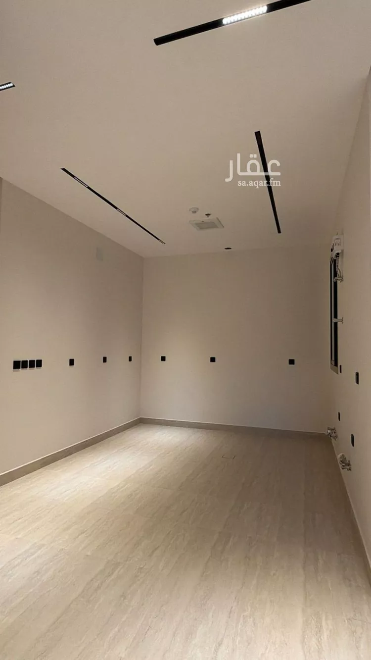 شقة للبيع في شارع مطلق بن صالح بن مطلق, حي إشبيلية, مدينة الرياض, منطقة الرياض 8