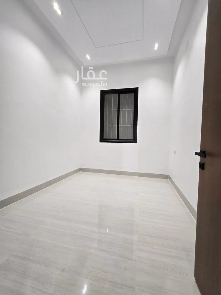 فيلا للبيع في شارع يحيى بن يحيى القرطبي, حي الرمال, مدينة الرياض, منطقة الرياض 10