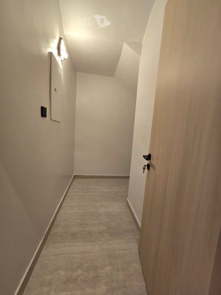 Villa for Sale in Riyadh Al Qadisiyah 11