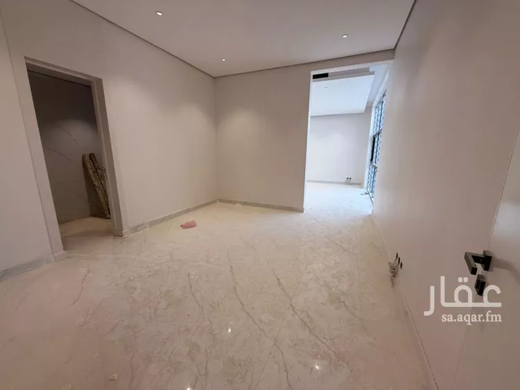 فيلا للبيع في شارع المازني, حي المعيزيلة, مدينة الرياض, منطقة الرياض صورة 2