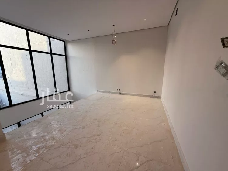 فيلا للبيع في شارع المازني, حي المعيزيلة, مدينة الرياض, منطقة الرياض صورة 3