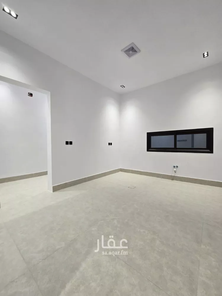 دور للبيع في شارع أوس بن المنذر الأنصاري, حي الرمال, مدينة الرياض, منطقة الرياض صورة 5