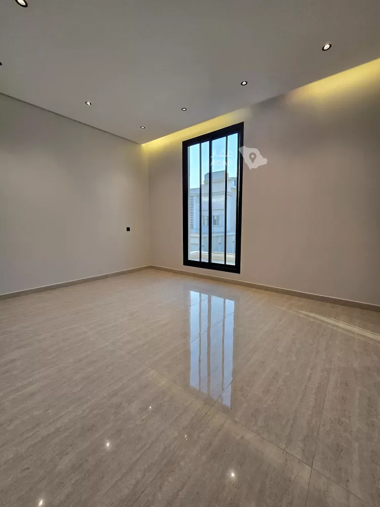 Villa for Sale in Riyadh Al Qadisiyah 8