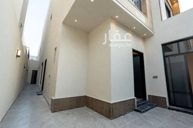 دور للبيع في شارع ابن زمرك, حي الرمال, مدينة الرياض, منطقة الرياض صورة 4