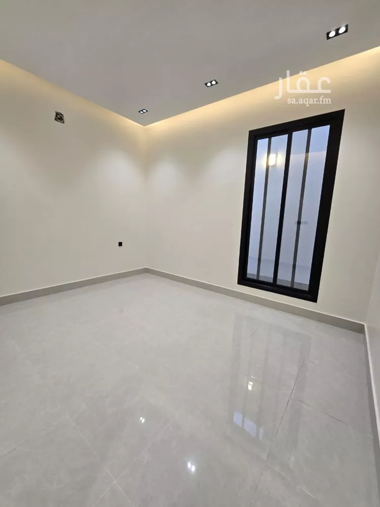 دور للبيع في شارع الصرح, حي المعيزيلة, مدينة الرياض, منطقة الرياض صورة 3