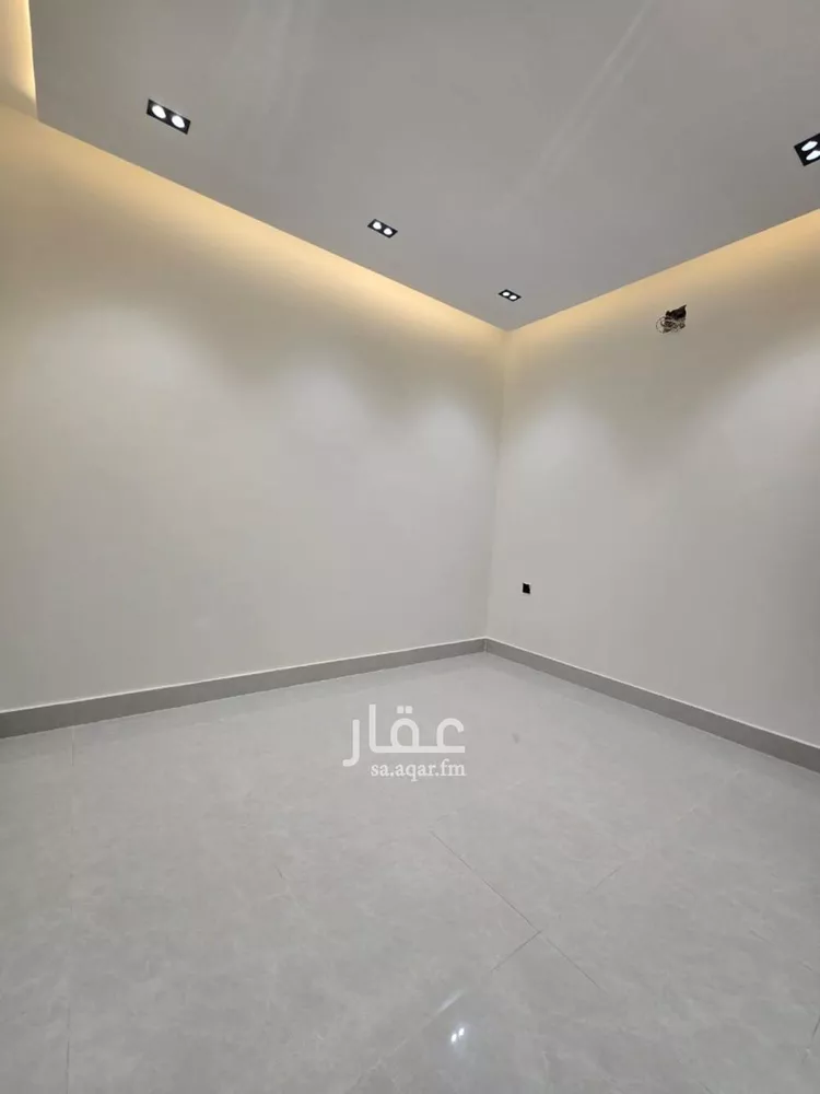 دور للبيع في شارع المجيمز, حي المعيزيلة, مدينة الرياض, منطقة الرياض صورة 3