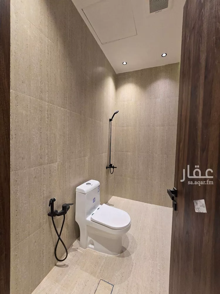 فيلا للبيع في شارع الشربة, حي المعيزيلة, مدينة الرياض, منطقة الرياض 11