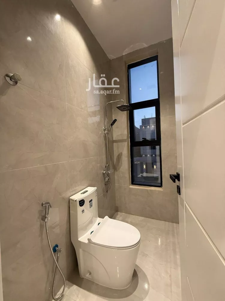 شقة للبيع في شارع جبل العوينات, حي القادسية, مدينة الرياض, منطقة الرياض صورة 2