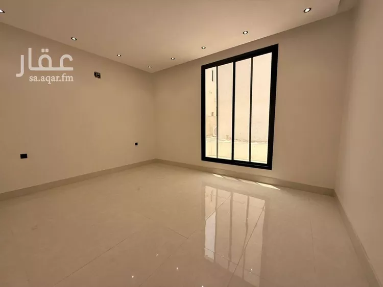 دور للبيع في شارع الطارق, حي الرمال, مدينة الرياض, منطقة الرياض صورة 5