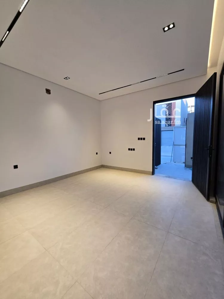 دور للبيع في شارع سليمان الحميضي, حي الرمال, مدينة الرياض, منطقة الرياض صورة 5