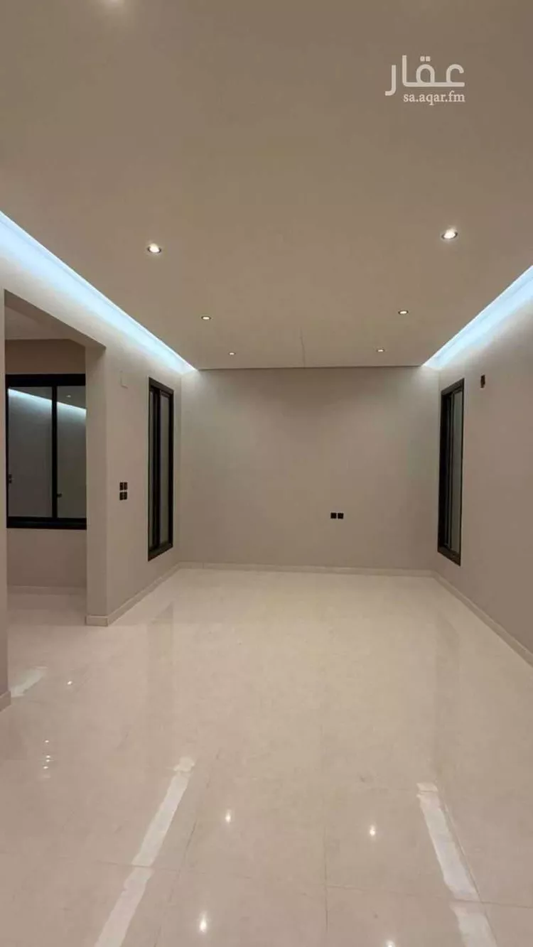 فيلا للبيع في شارع عائذ بن عدي, حي غياضة, مدينة الخرج, منطقة الرياض صورة 2