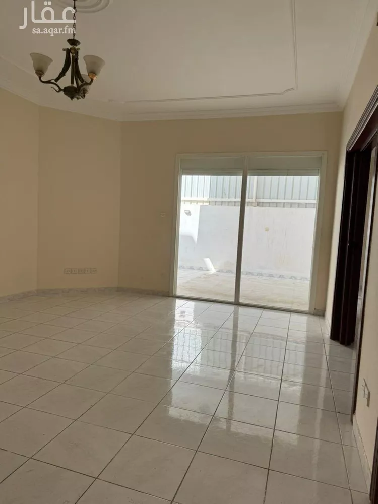 فيلا للإيجار في شارع الهدوء, حي الخالدية, مدينة جدة, منطقة مكة المكرمة صورة 3