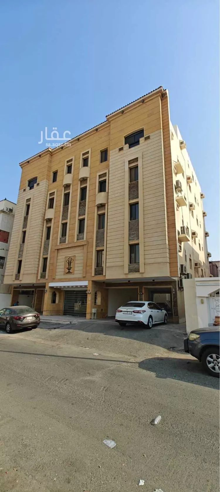 Building for Sale in Jeddah Al Bawadi