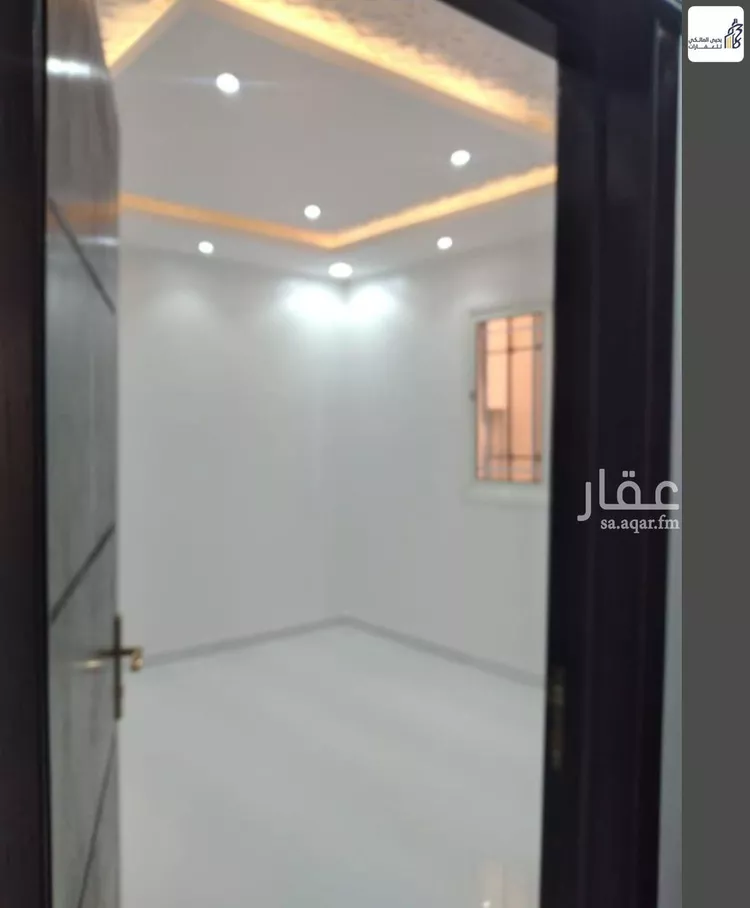 فيلا للإيجار في شارع الميدان بن صخر, حي الرمال, مدينة الرياض, منطقة الرياض صورة 2