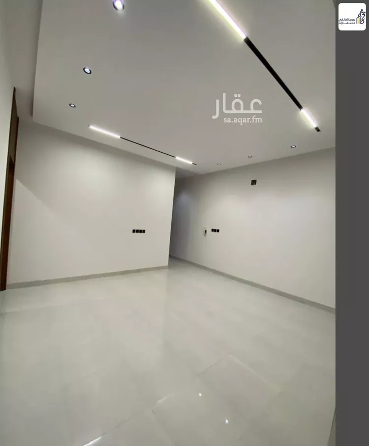 Floor for Rent in Riyadh Al Maizilah 14