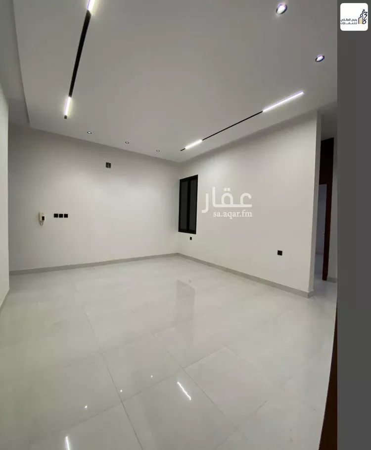 Floor for Rent in Riyadh Al Maizilah 6