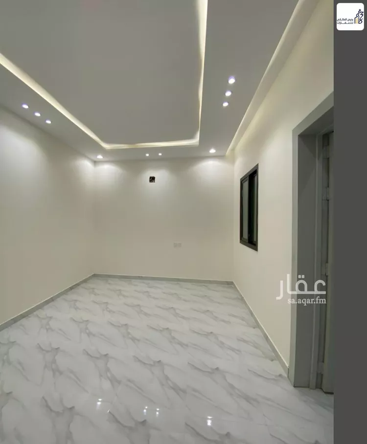 فيلا للبيع في شارع أبي العز الحبشي, حي المرجان, مدينة الرياض, منطقة الرياض صورة 2