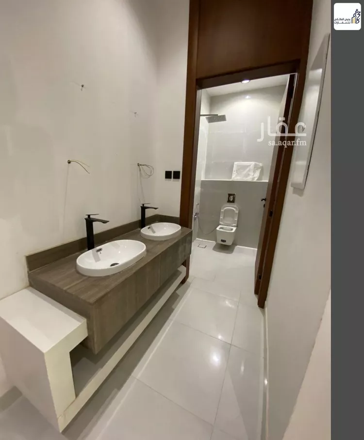 Floor for Rent in Riyadh Al Maizilah 8