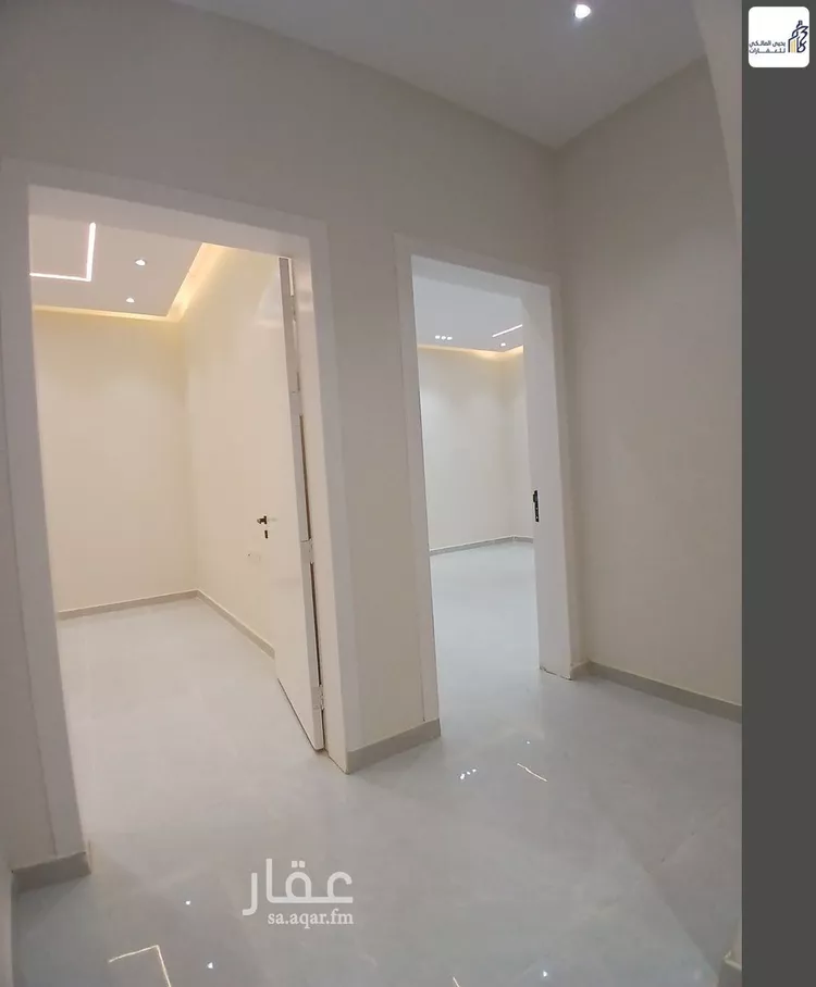 دور للبيع في شارع الـ سويلم , حي الجنادرية, مدينة الرياض, منطقة الرياض صورة 4