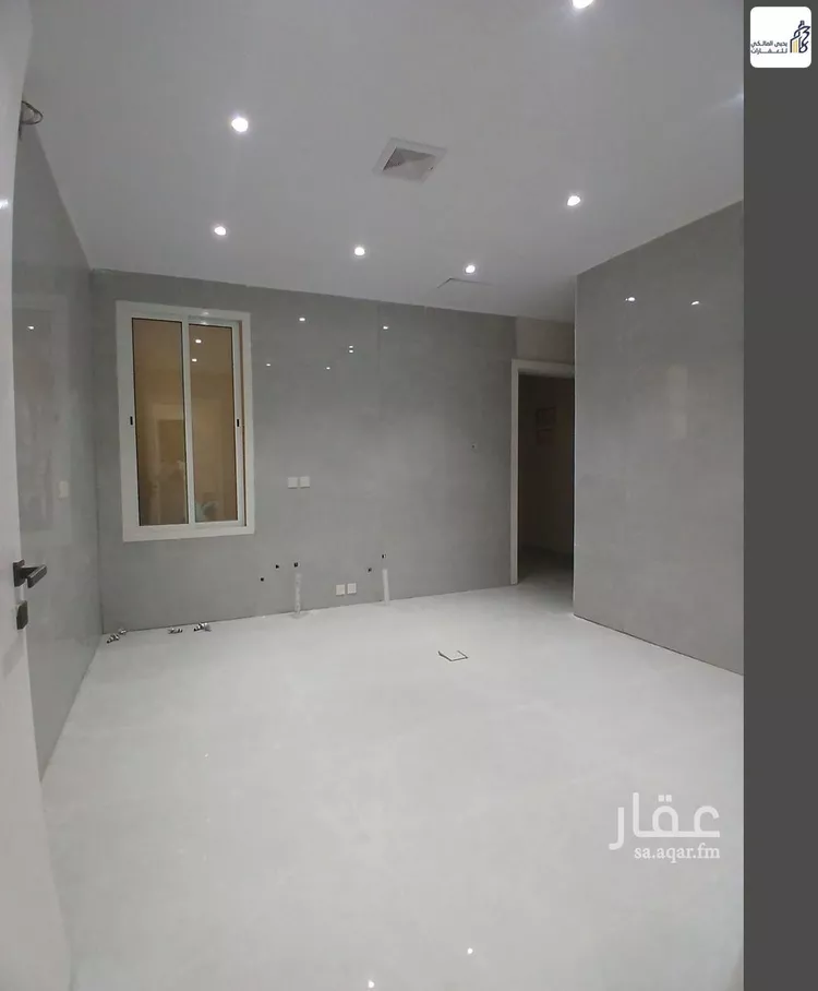 Floor for Sale in Riyadh Al Janadriyah 15